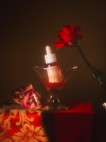 Sérum Elixir Vital - soin anti-âge inspiré des recettes vampiriques du XVI siècle, formulé par des pharmaciens